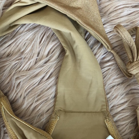 VITAMIN A Tie Side Bikini Bottom in golden glow. Bottom and top. Top size 8 M. - Picture 8 of 13